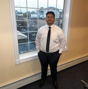 Meet your Posher, Adrian